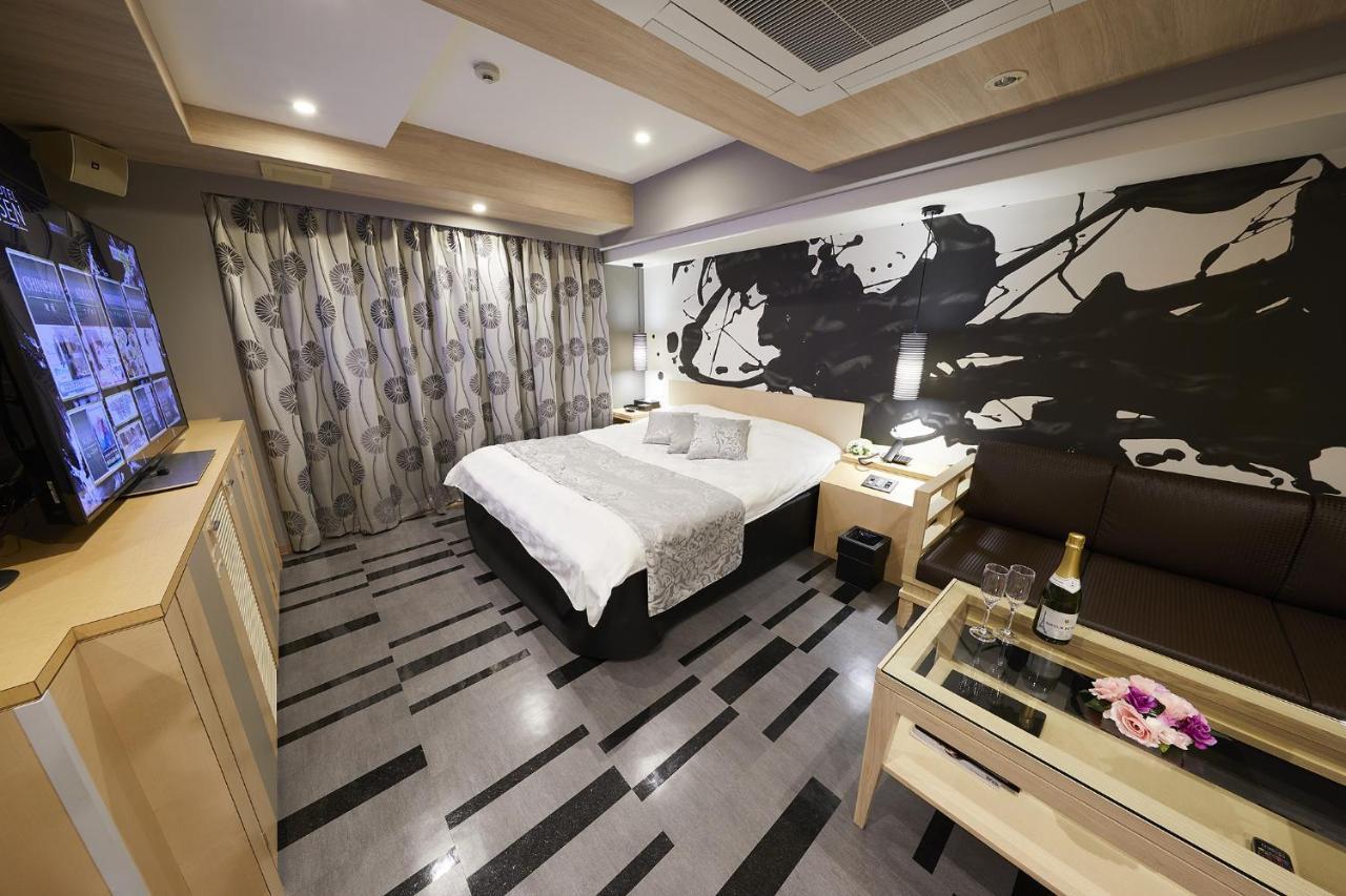 Hotel Sen (Adults Only) Осака Екстер'єр фото