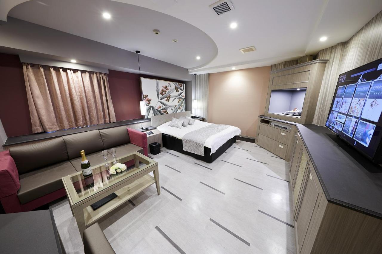 Hotel Sen (Adults Only) Осака Екстер'єр фото